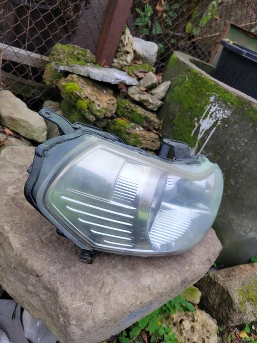 Фара права Suzuki SX4 2008, оригінал