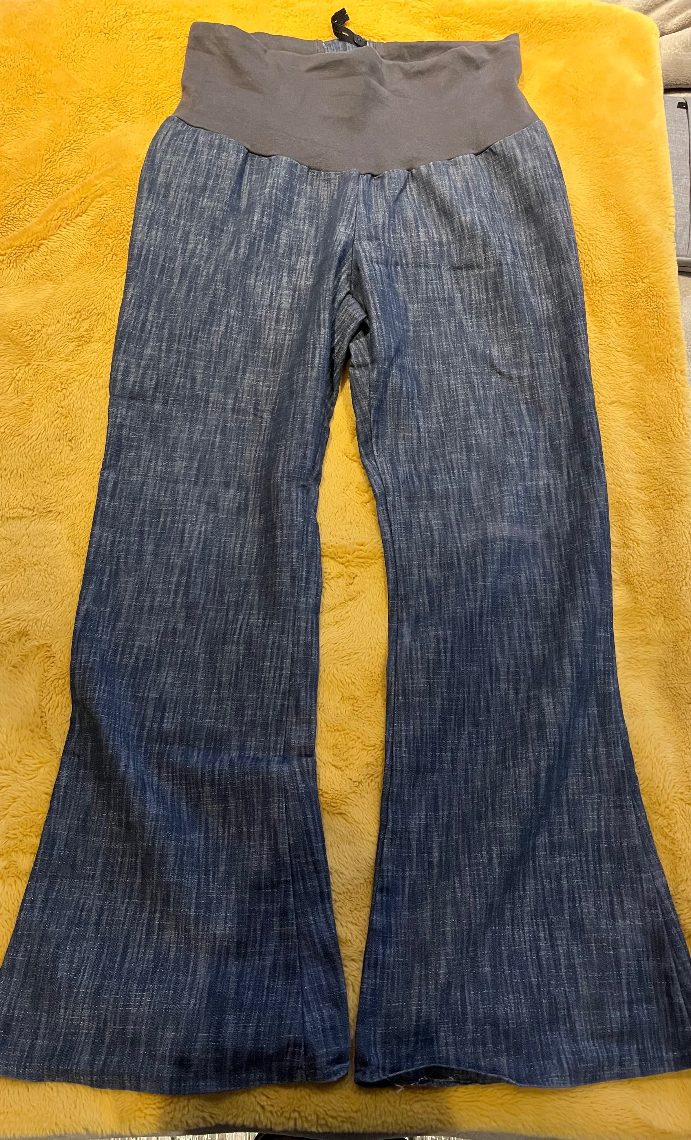 Spodnie ciążowe cieniutki jeans dzwony