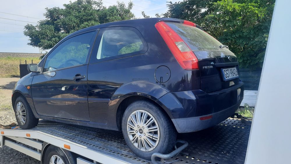 Ford Fiesta mk6 1.3 benzyna  na części