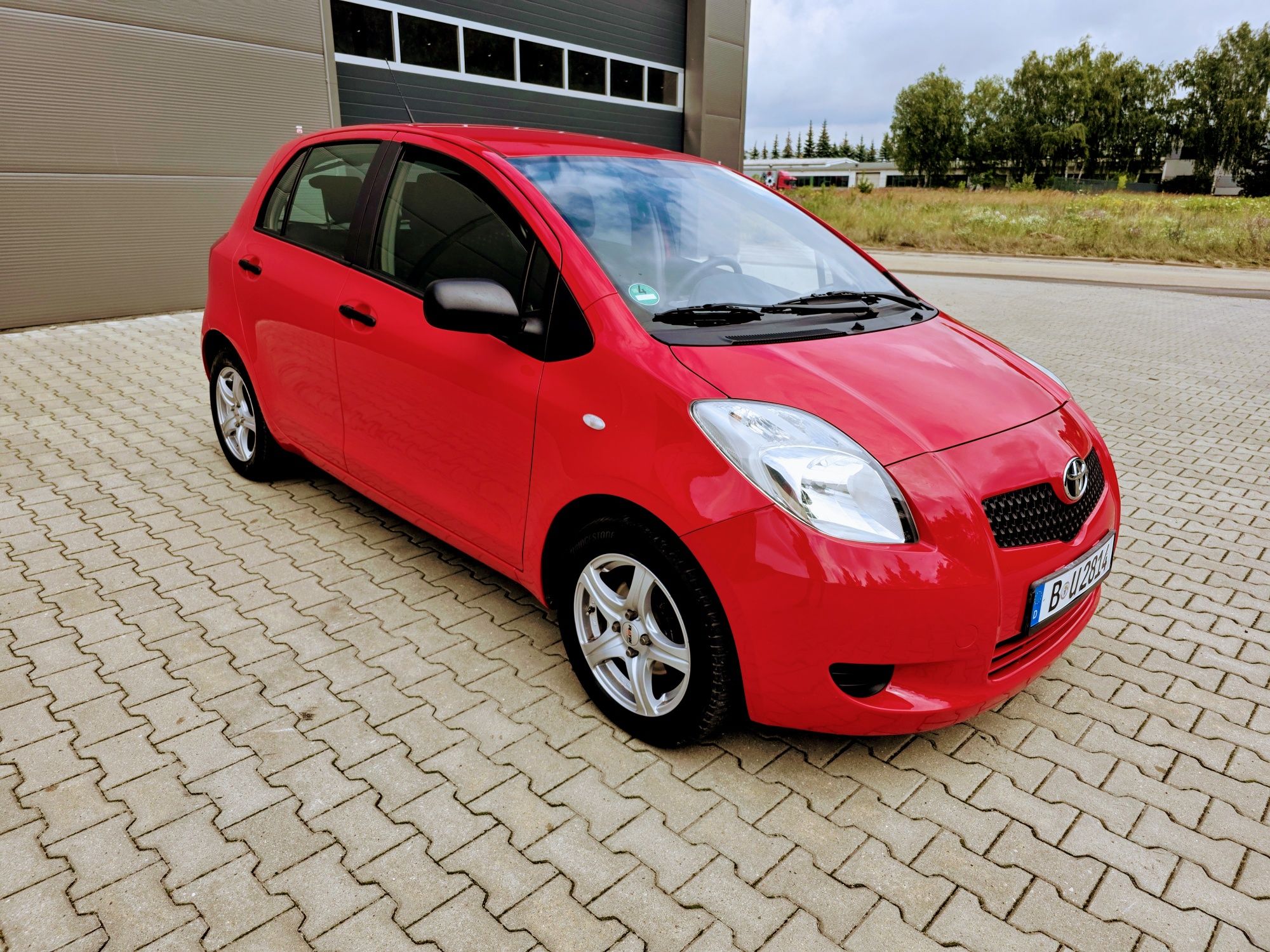 Toyota Yaris 1.3 benzyna Klima 5 drzwi 147.000km