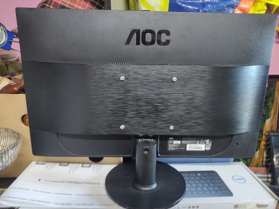 Monitor AOC 21.5 cala