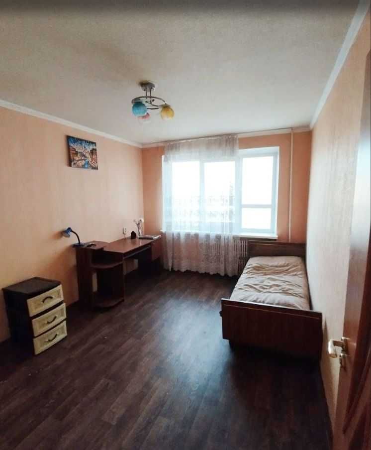 2 кім в багатоповерхівці район ПОЛЯ (КІРОВА) (715630)