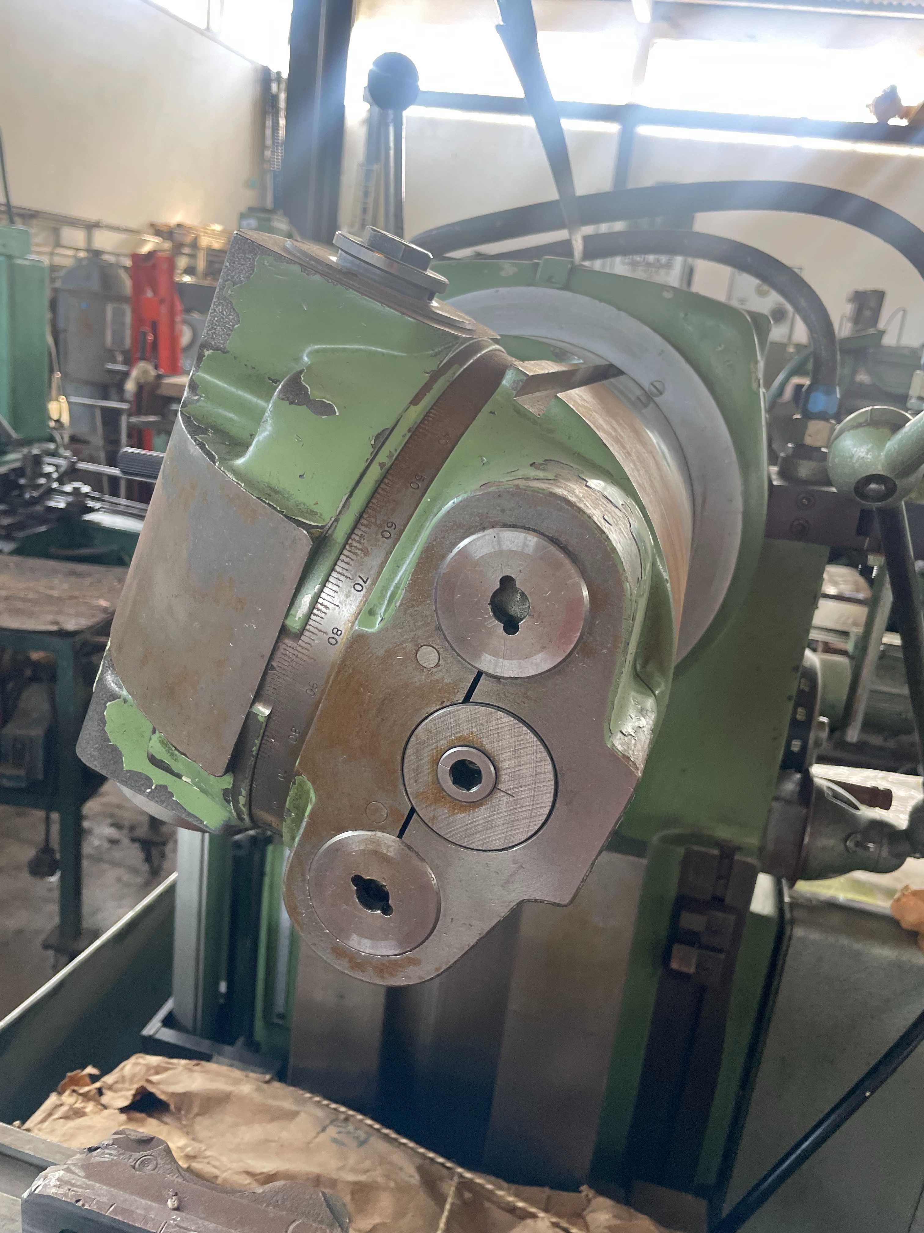 Fresadora universal SCHAUBLIN 53N