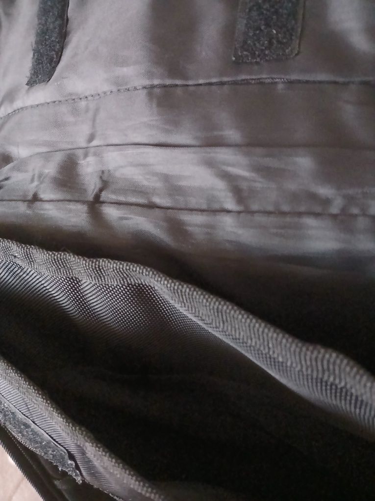Mochila cor preta