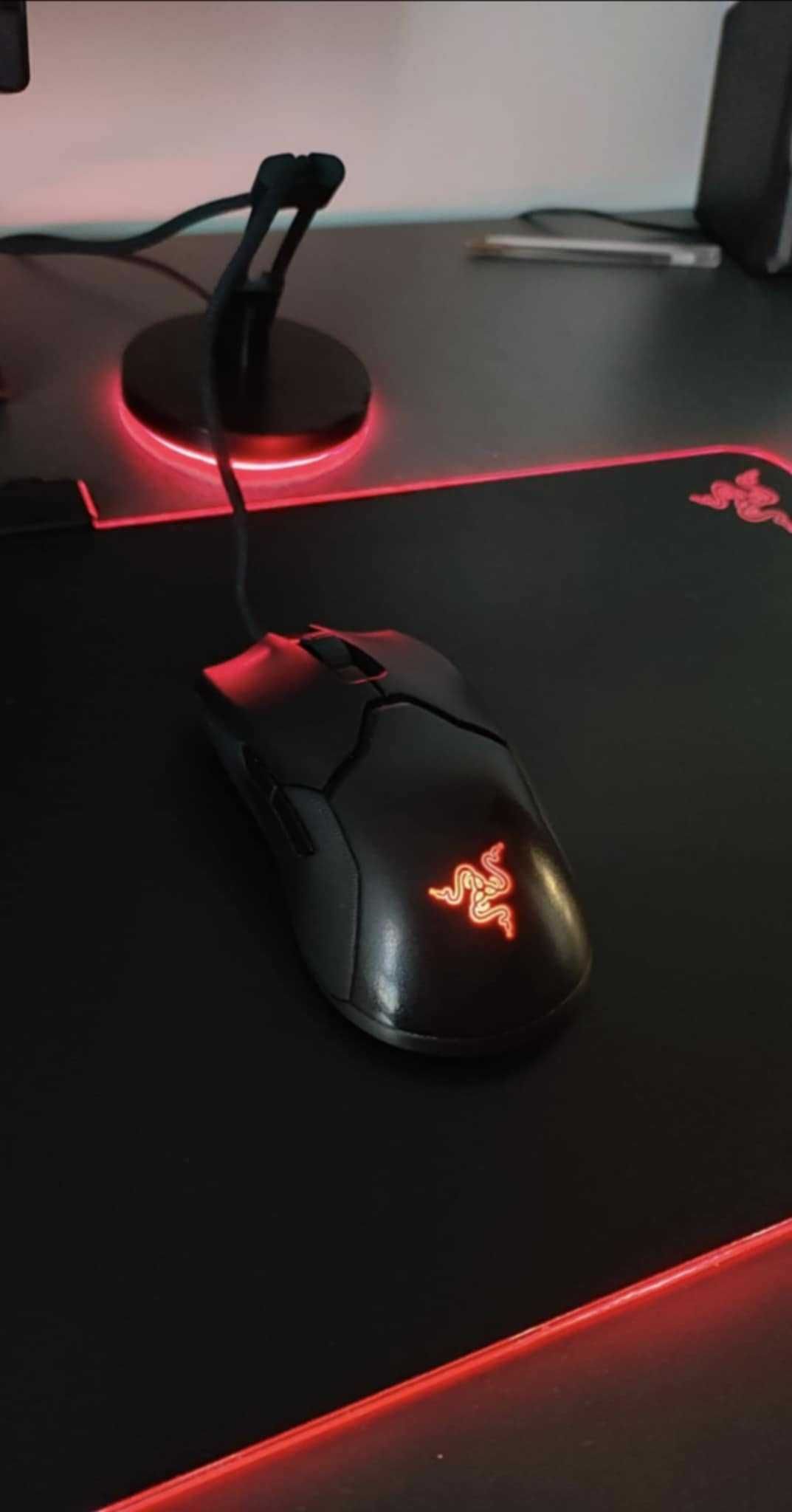 Zestaw RAZER. Myszka + Skates + Podkladka + Bungee + Mikrofon + Klawa