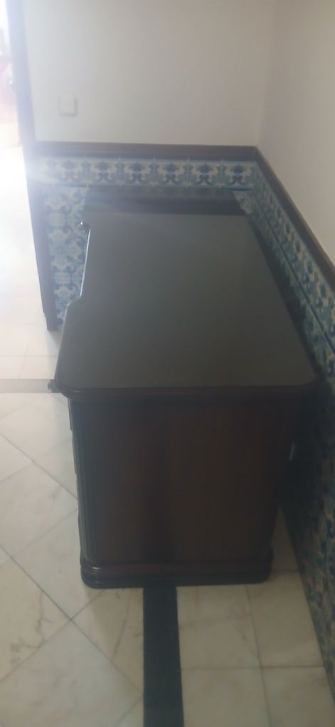 Secretaria bem estimada