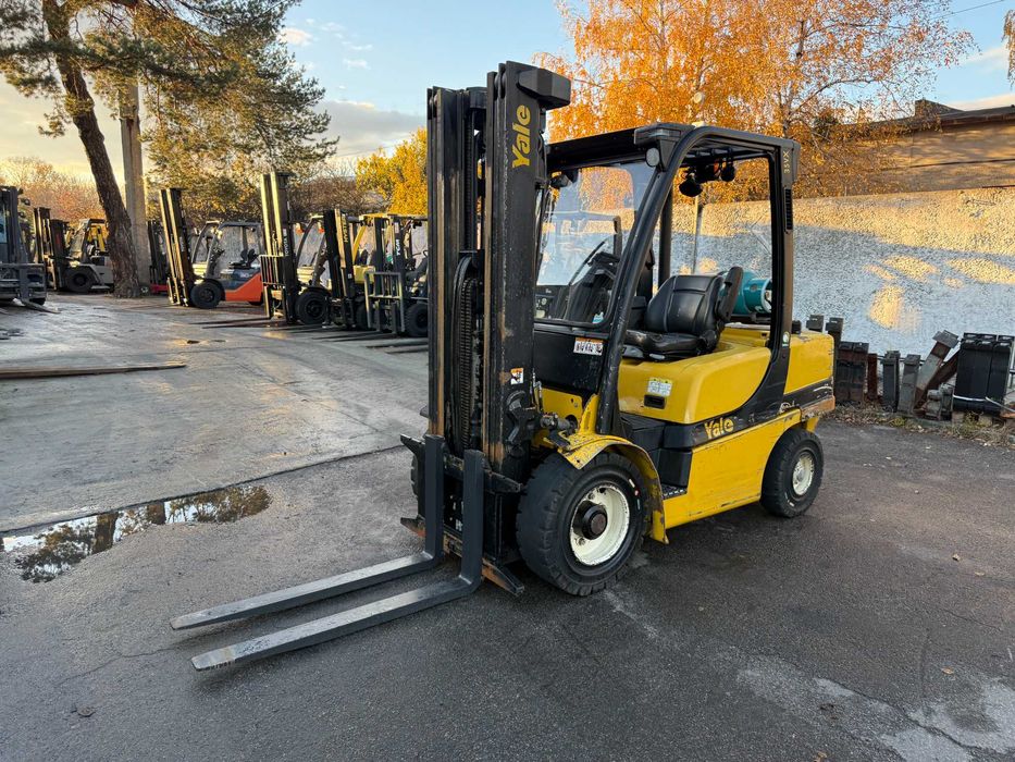 Навантажувач вилковий YALE GLP35VX Вагонник