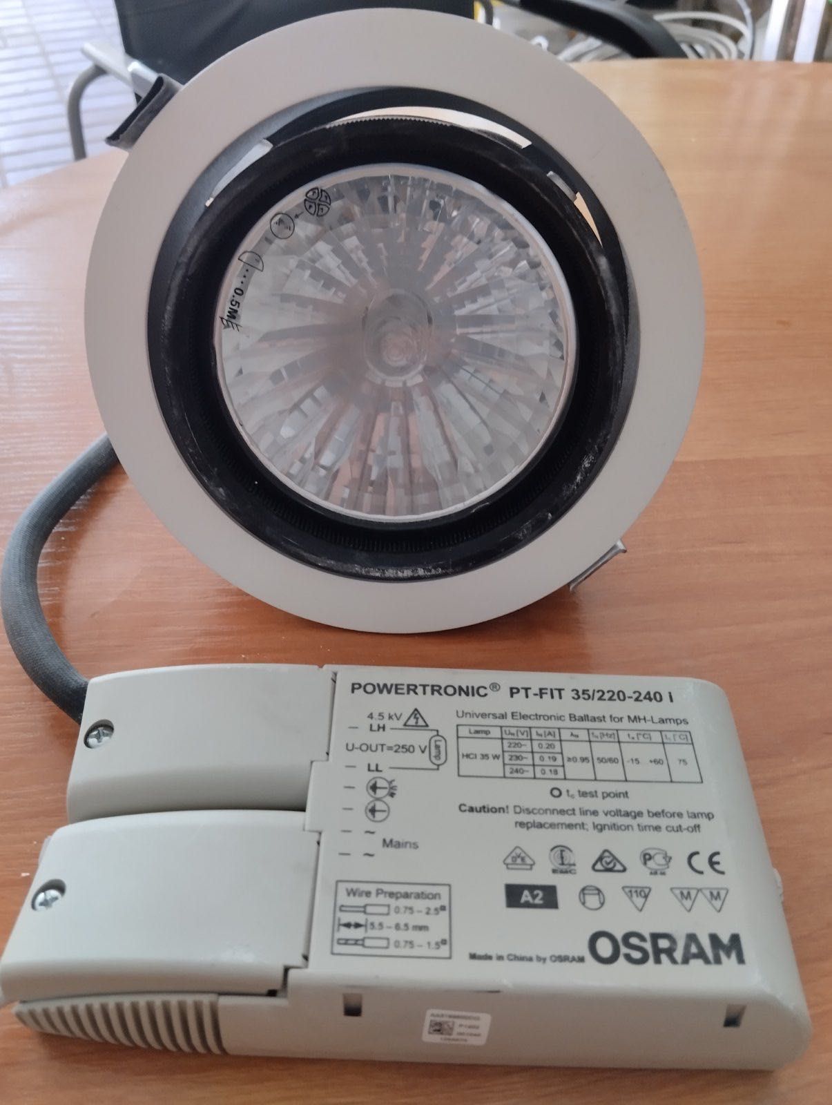 Sprzedam lampę jak na zdjęciu