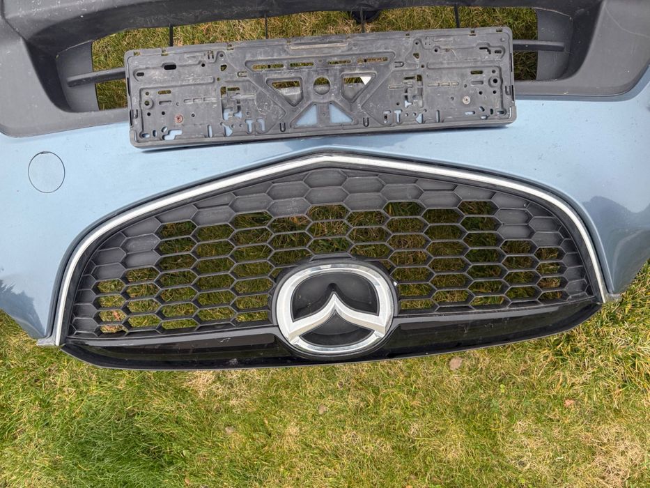 Передній бампер / решітка радіатора бампера Mazda CX-5 2012 - 2015