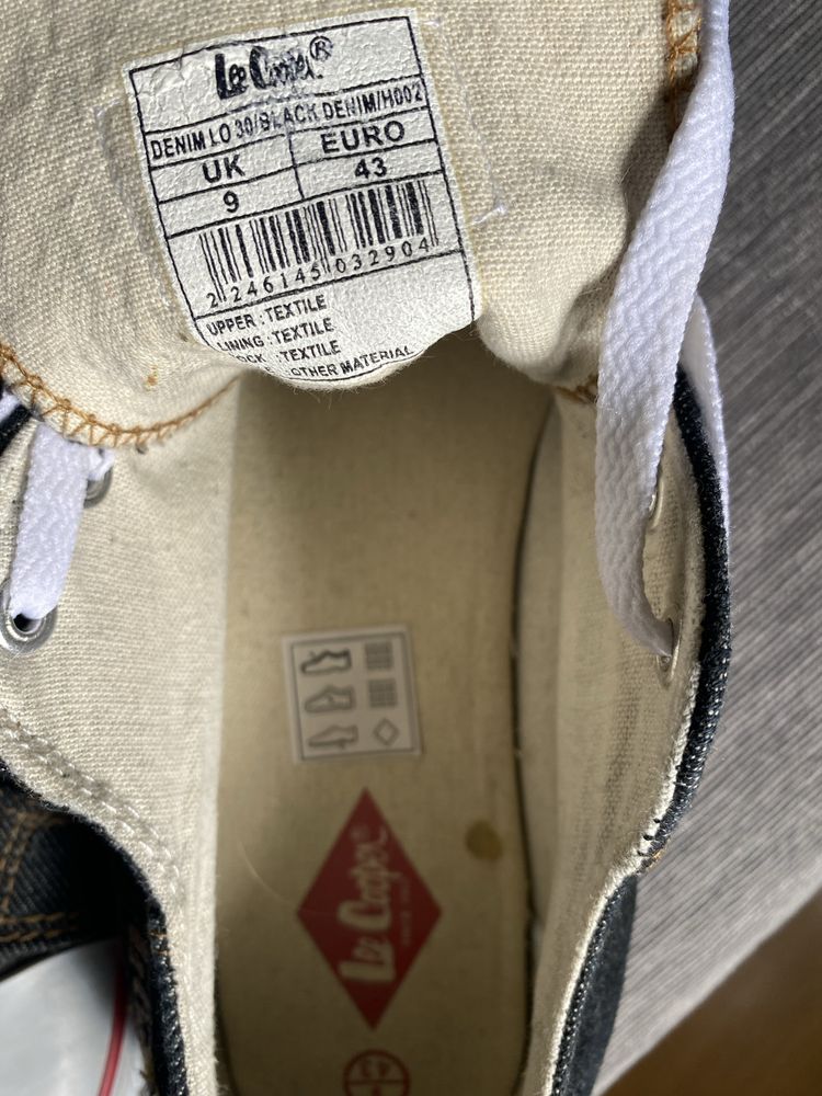Стильні кеди від Lee Cooper