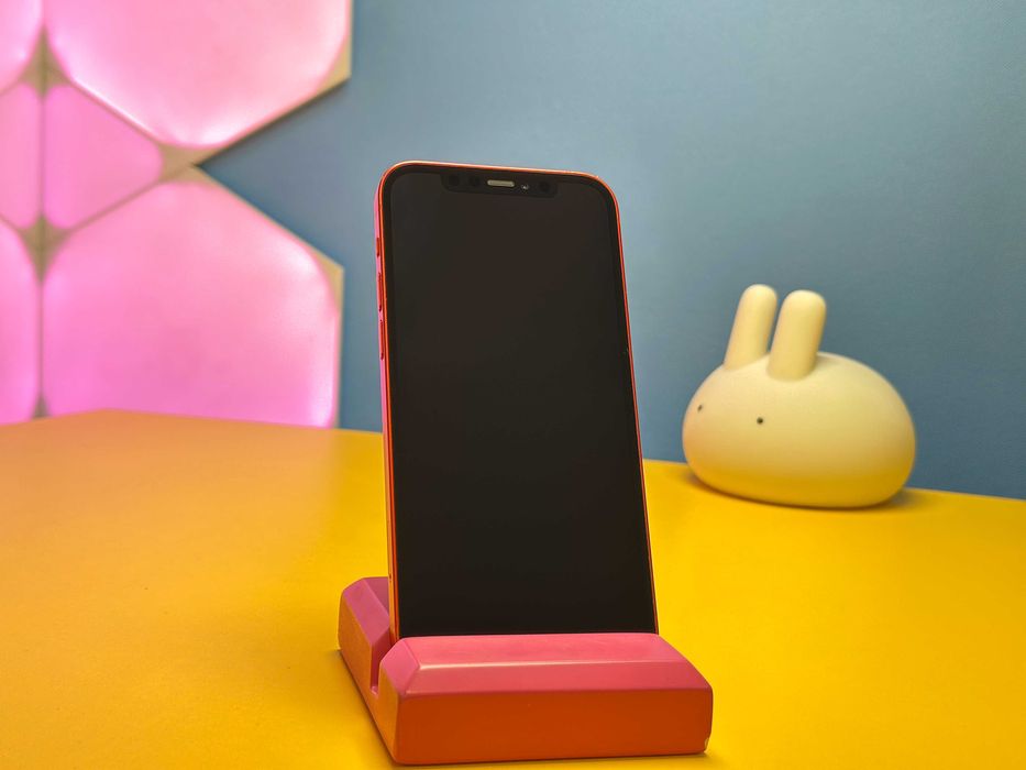 Смартфон Apple iPhone 12 64GB Red (141126) Б/У З ГАРАНТІЄЮ