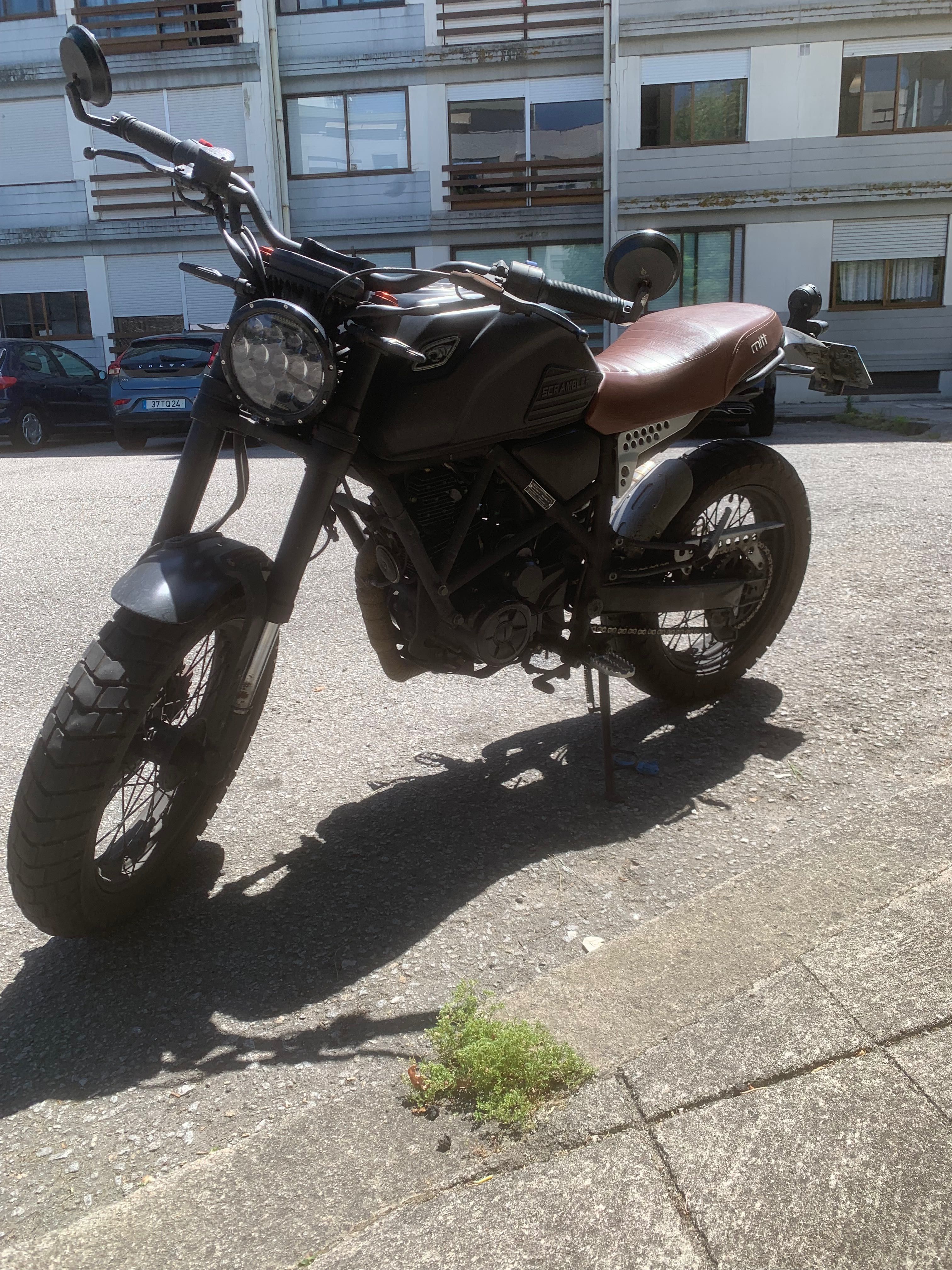 Mitt scrambler DS 125cc