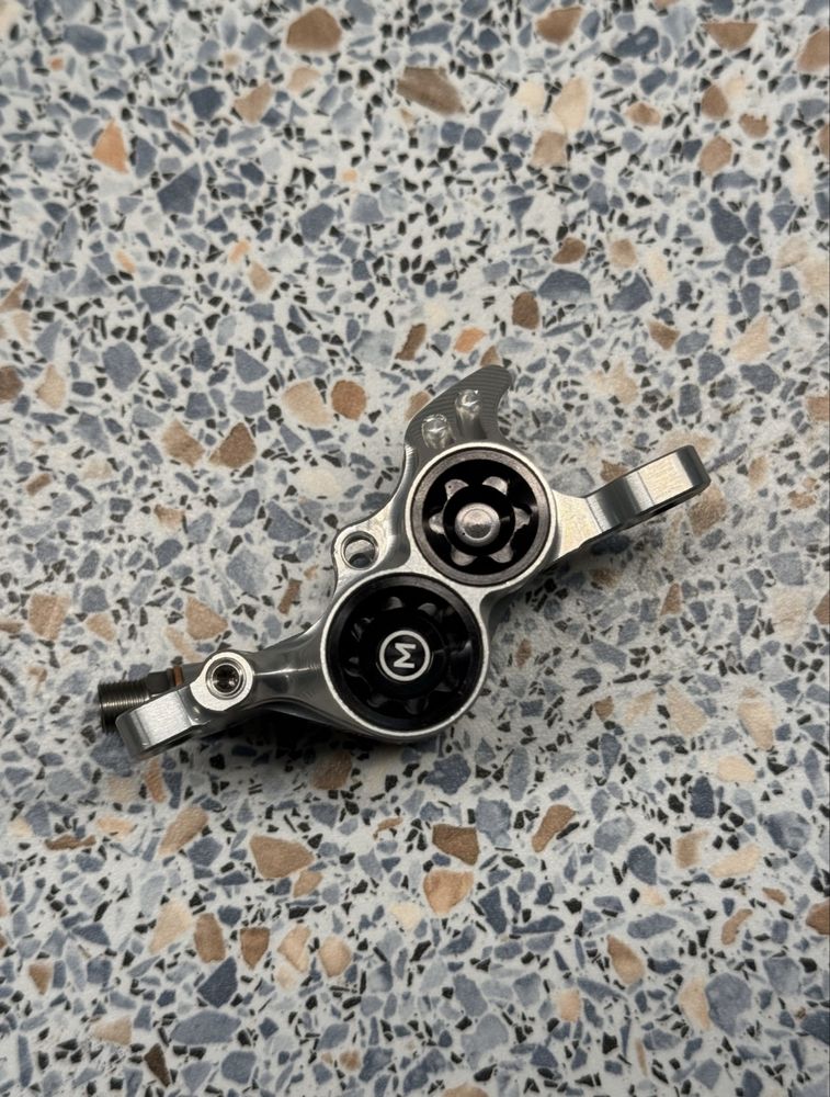 Zacisk hamulcowy Hope RX4+ hamulec NOWY! Post mount Shimano