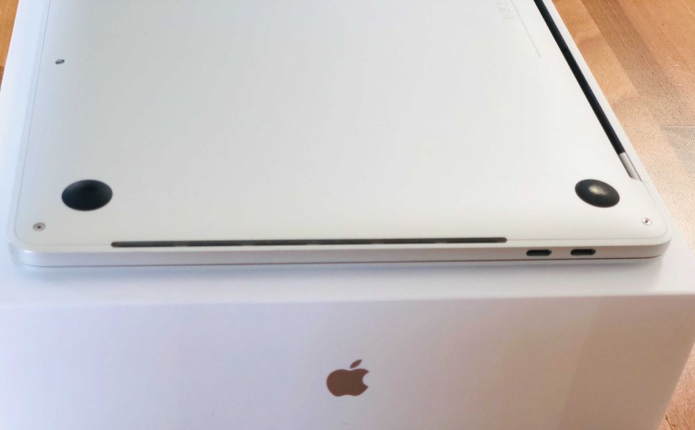 MacBook Pro 13-calowy 4-rdzeniowy PIERWSZY WŁAŚ. - STAN BARDZO ZADBANY