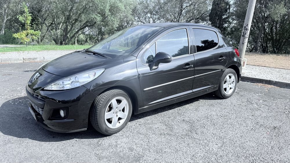 Peugeot 207 1.4 Vti Active 2011