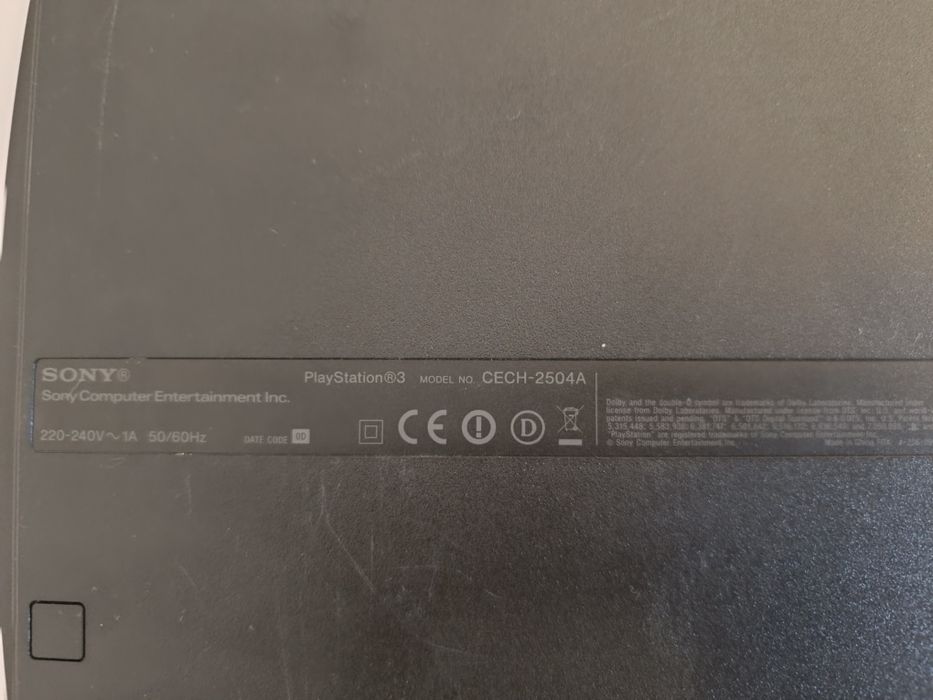 Playstation 3 PS3 Slim desbloqueada