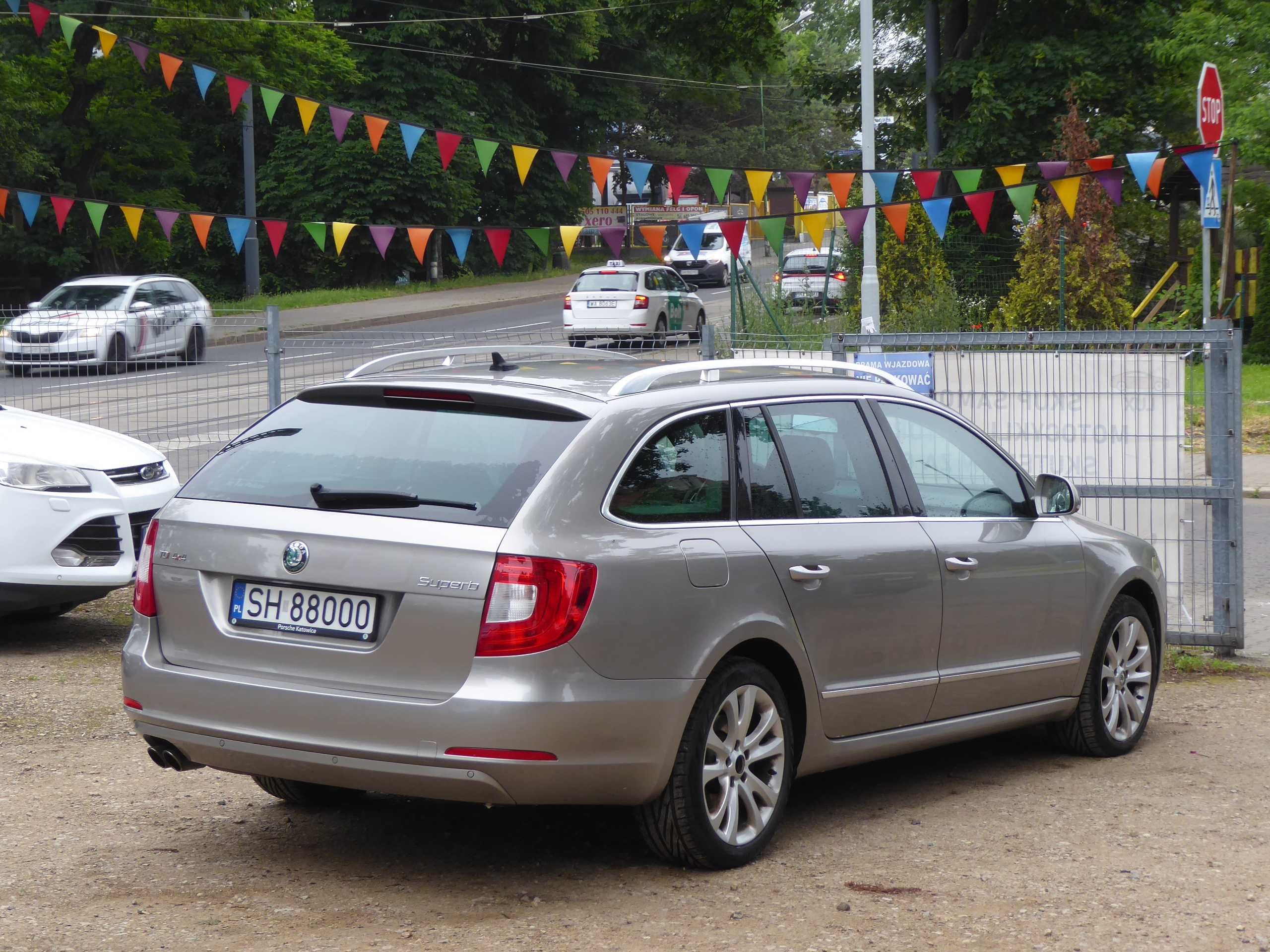 Skoda Superb 2.0 TDI 140KM 4x4 Automat DSG, Bardzo Bogate Wyposażenie