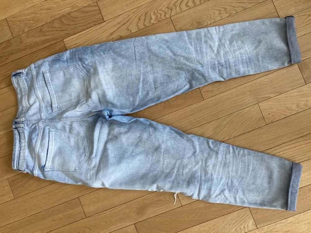 H&M spodnie jeansowe z dziurami roz. 158