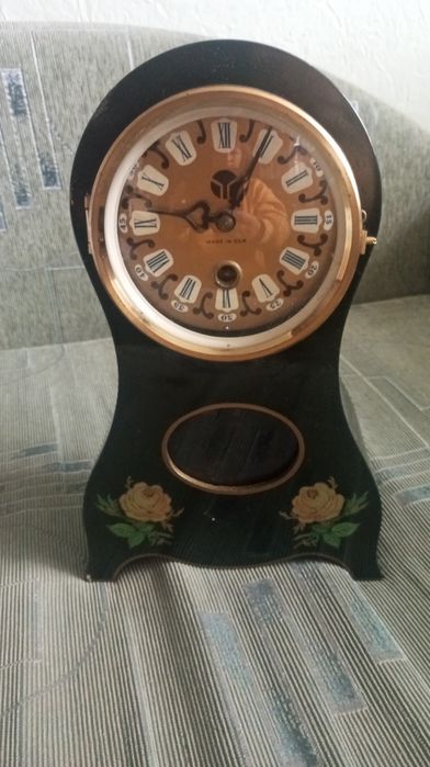 Продам ретро часы ГДР с маятником