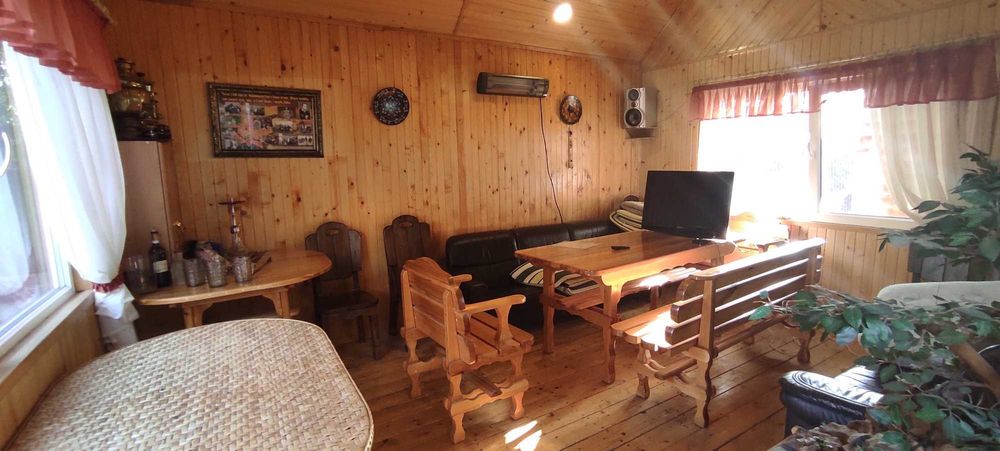 От хозяина. Крюковщина, продажа 2 домов с гаражём и участком