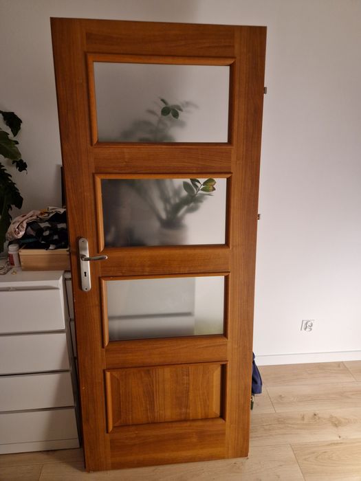 Oddam 4szt drzwi
