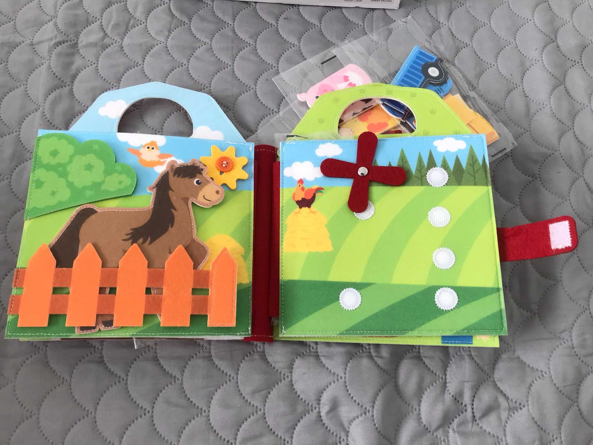 Ksiązeczka sensoryczna edukacyjna filcowa Farma + GRATIS