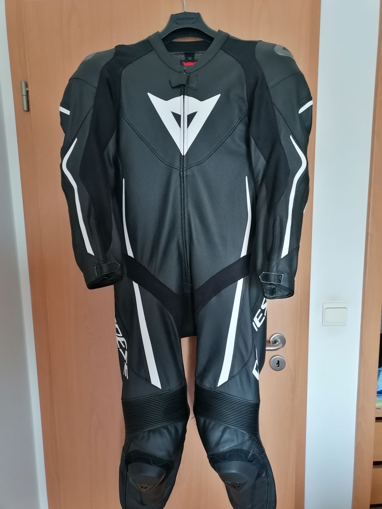 Fato Dainese Assen 1pc tamanho 50