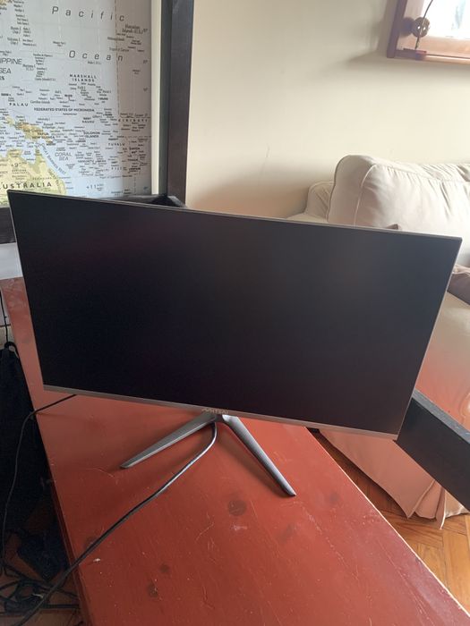 Monitor mitsay como novo