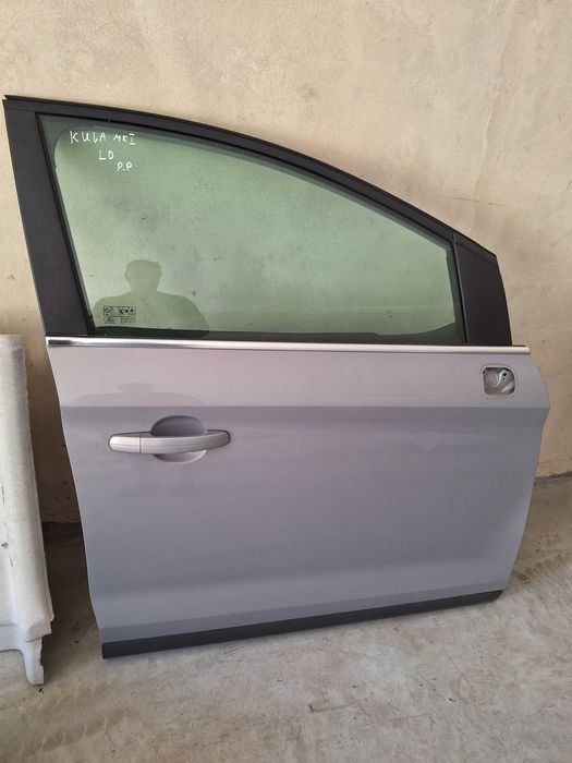 Drzwi prawy przód ford kuga mk1 L0  wysyłka kompletne
