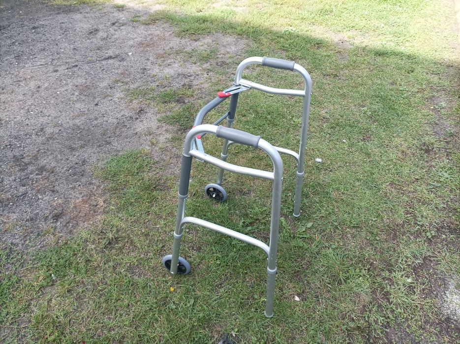 Wózek inwalidzki aluminiowy nowy