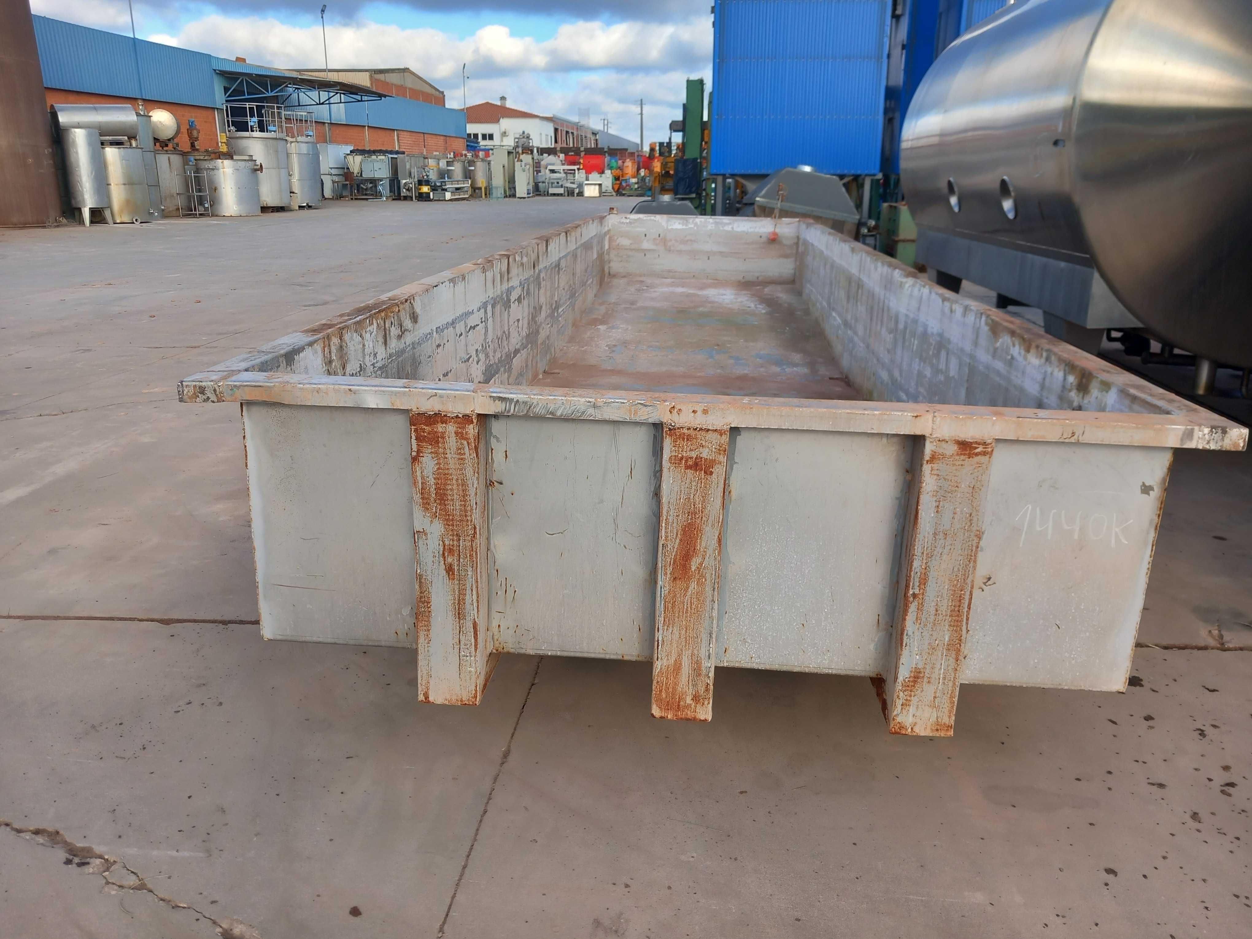 Tanque / Piscina de inox 9,5X2,15 metros