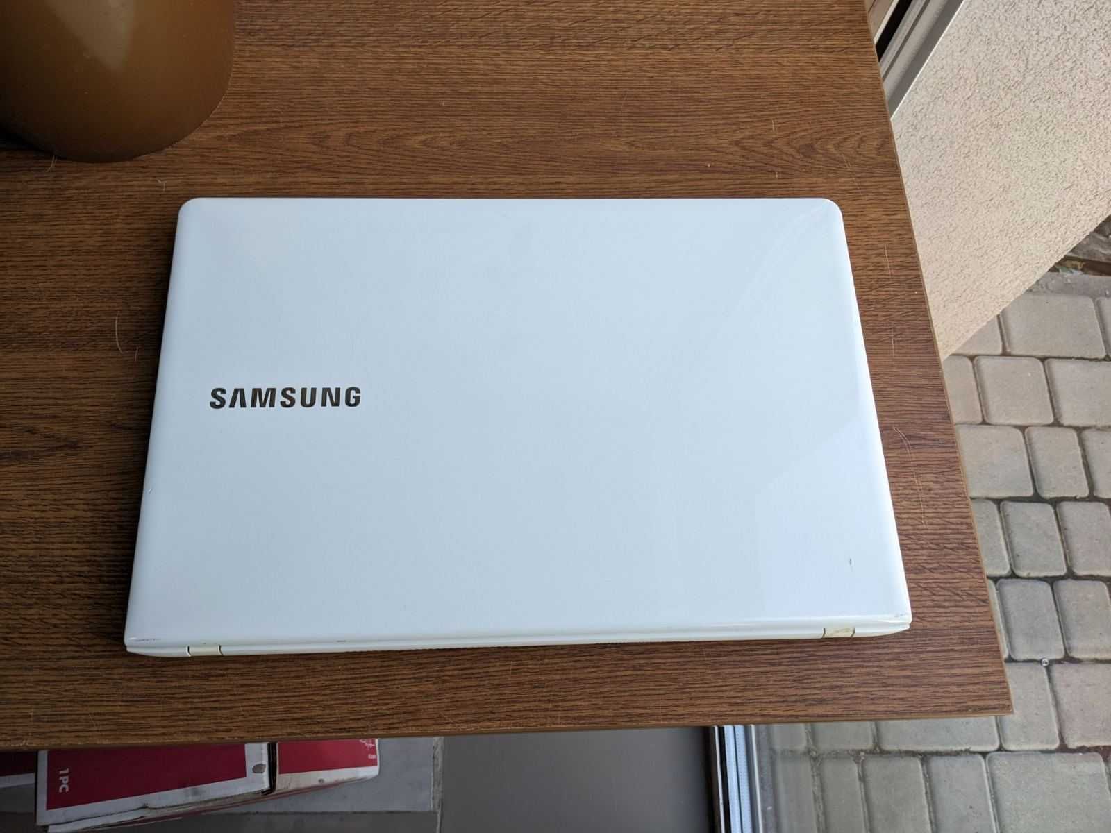 Ноутбук Samsung NP370R5E - для дому та роботи + гарантія 6 місяців