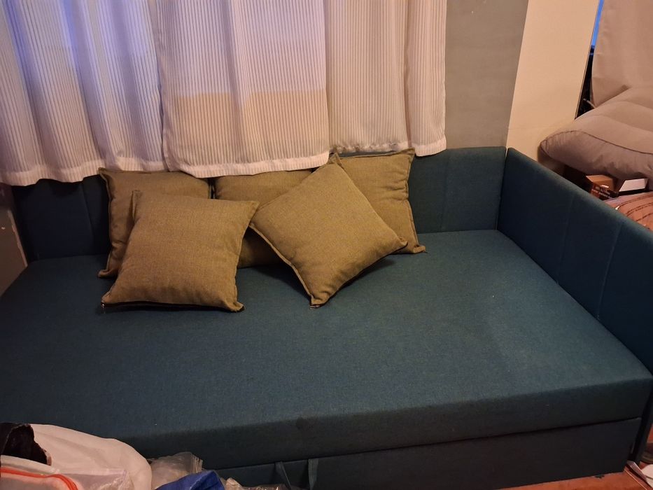 Tapczan z materacem kieszonkowym