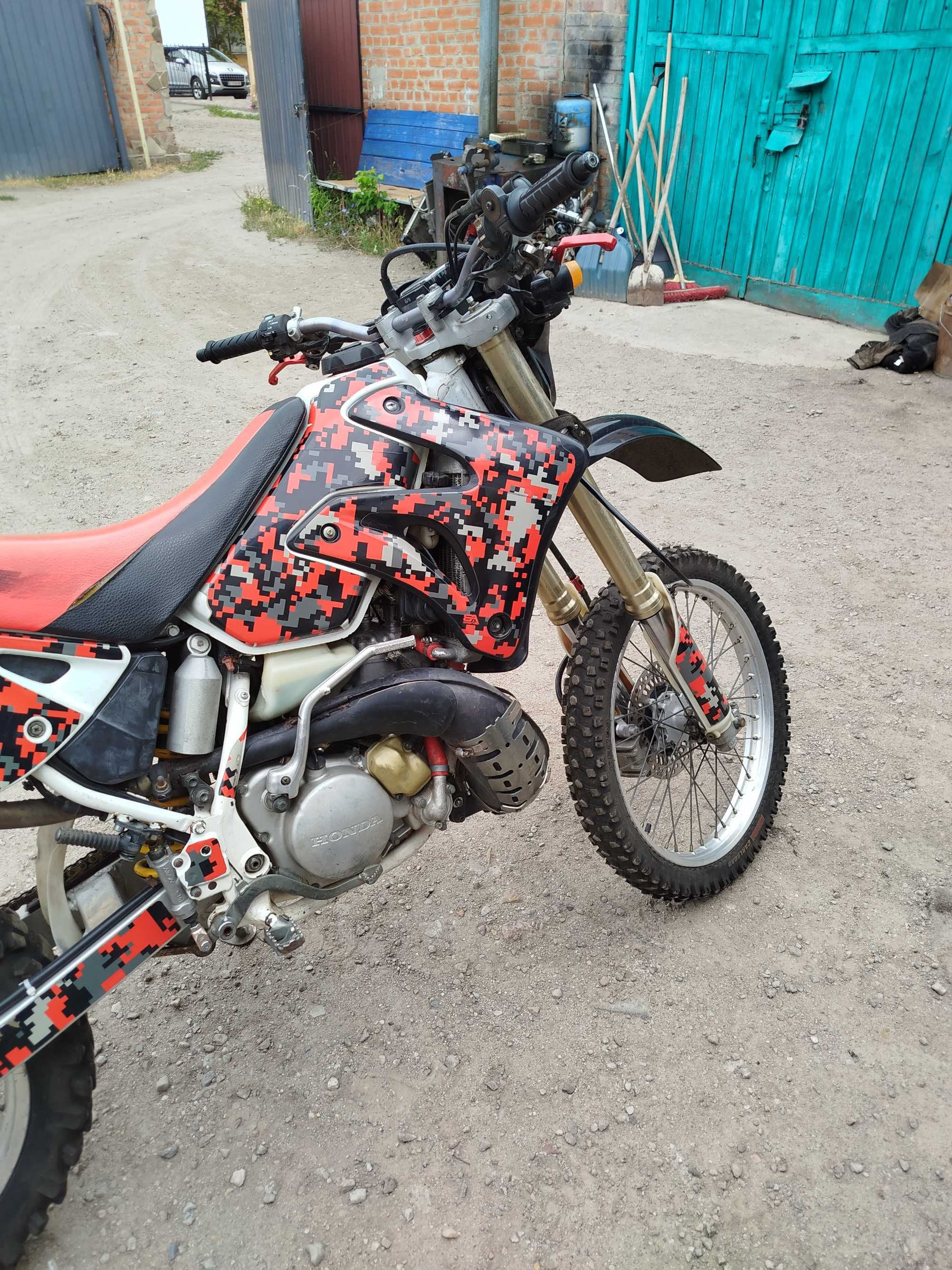 Продам Honda CRM 250 AR 2т на обліку (ендуро)