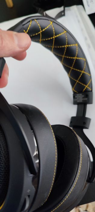 Phones HS60 Pro Corsair