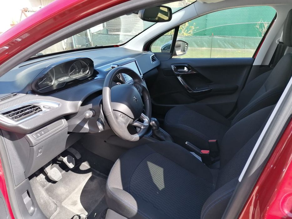 Peugeot 208 Puretech Style 1.2
