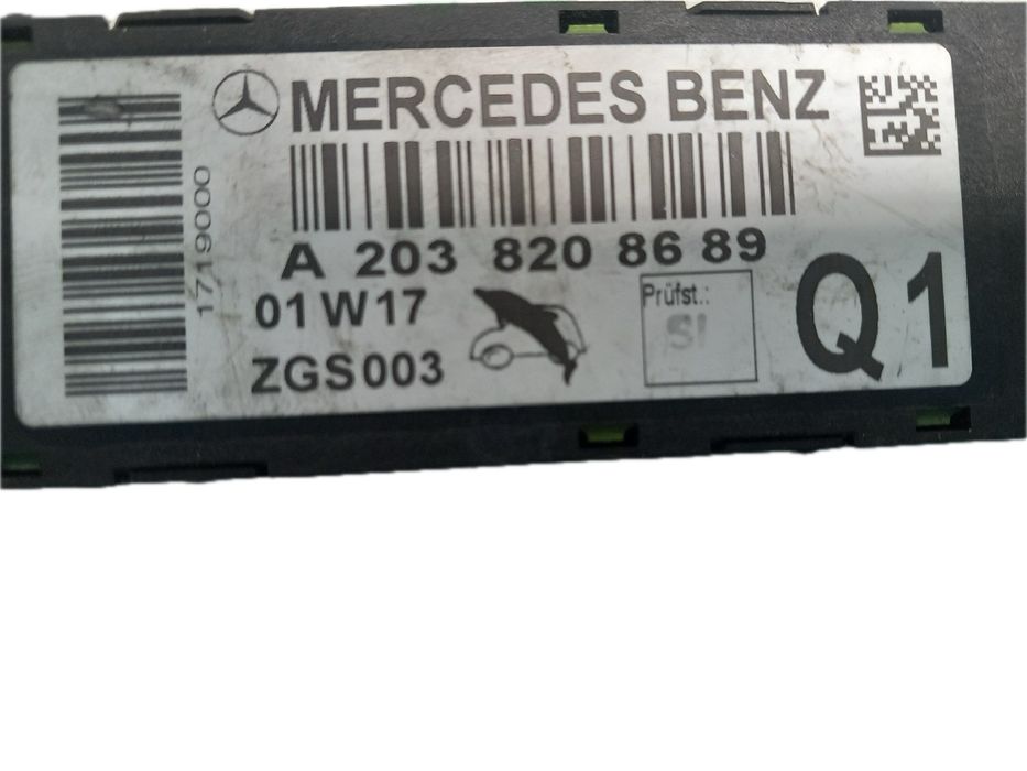 Módulo genérico MERCEDES-BENZ Classe C (W203)