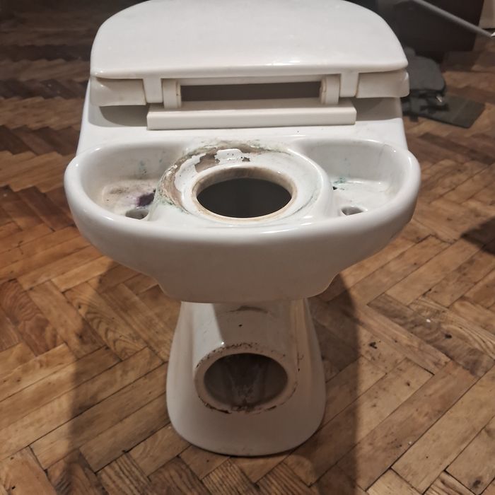 Продам унитаз б/у