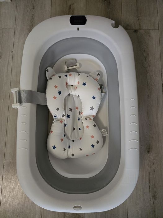 Wanienka dla dziecka składana z termometrem