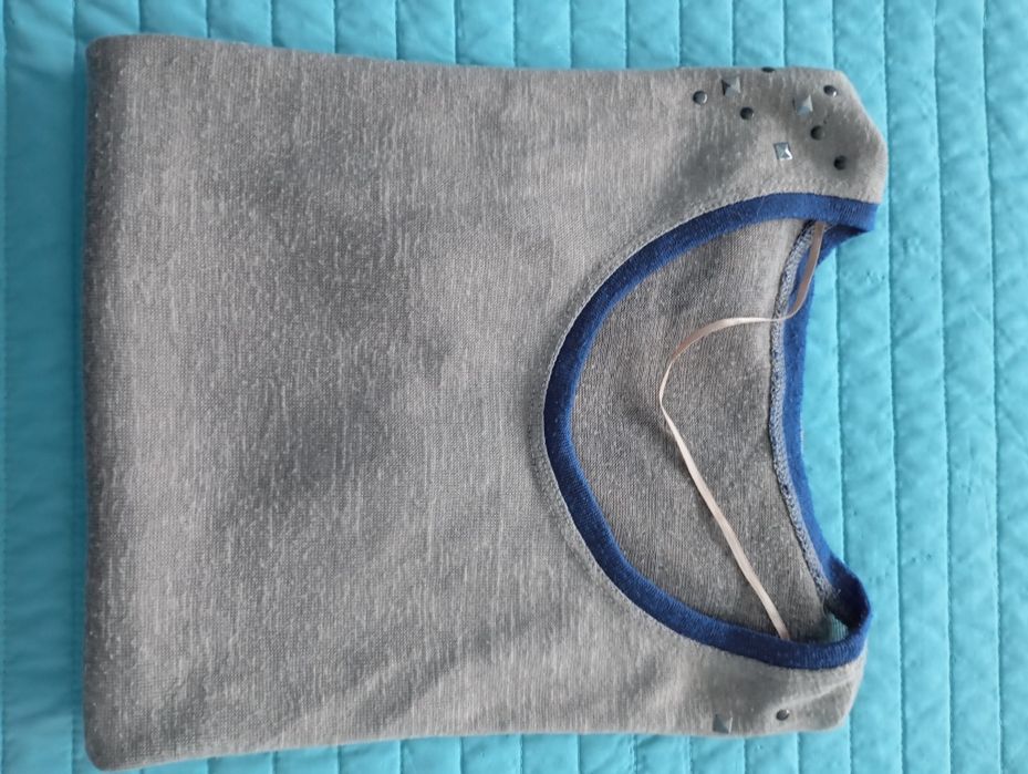 T-shirt poliéster e elastano