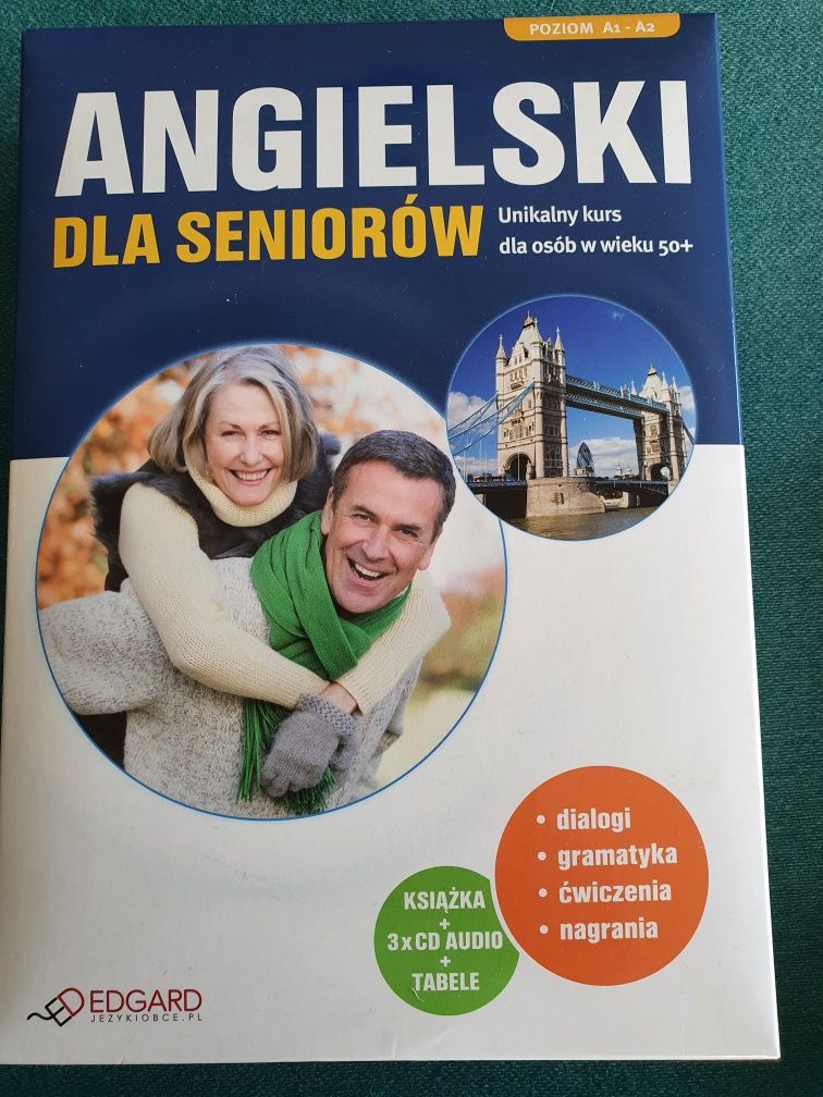 Książka i trzy DVD do nauki języka angielskiego