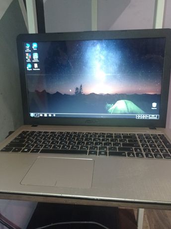 Ноутбук Asus R540L