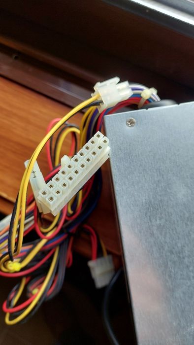 Fonte de alimentação torre de computador64286446603009121