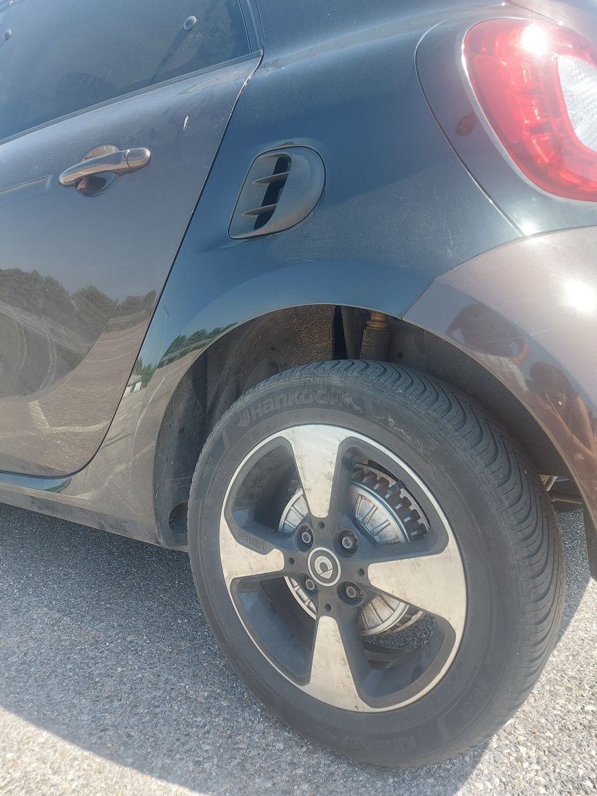 Smart FourFour Elétrico