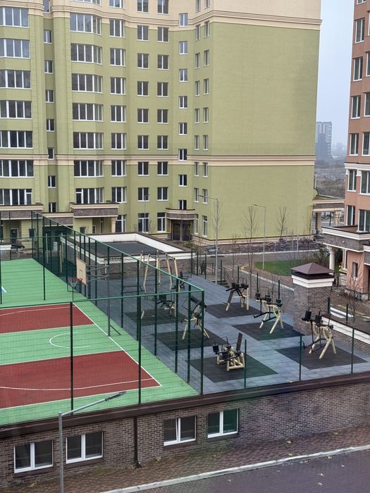 Продам квартиру.ЖК Софія Клубний 1к 41кв.м я власник.Біля паркінгу.