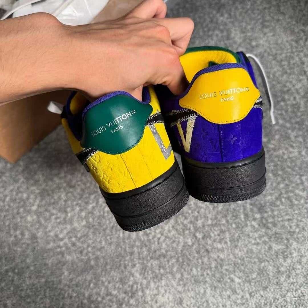 Tênis Nike x LOUIS VUITTON Air Force 1 Low.