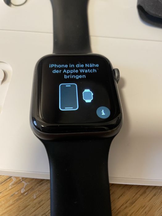 Apple watch 4 44mm space gray aluminium case