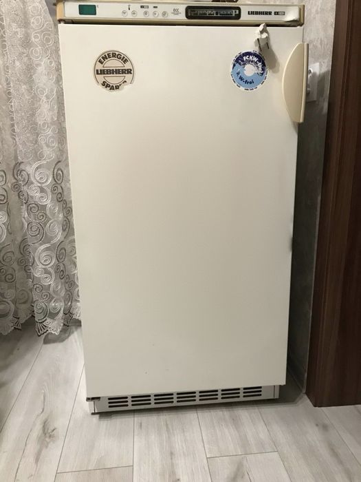морозильна камера Liebherr на 5 відділень