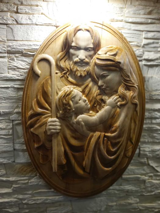 Swieta Rodzina-Plaskorzezba-Drewno