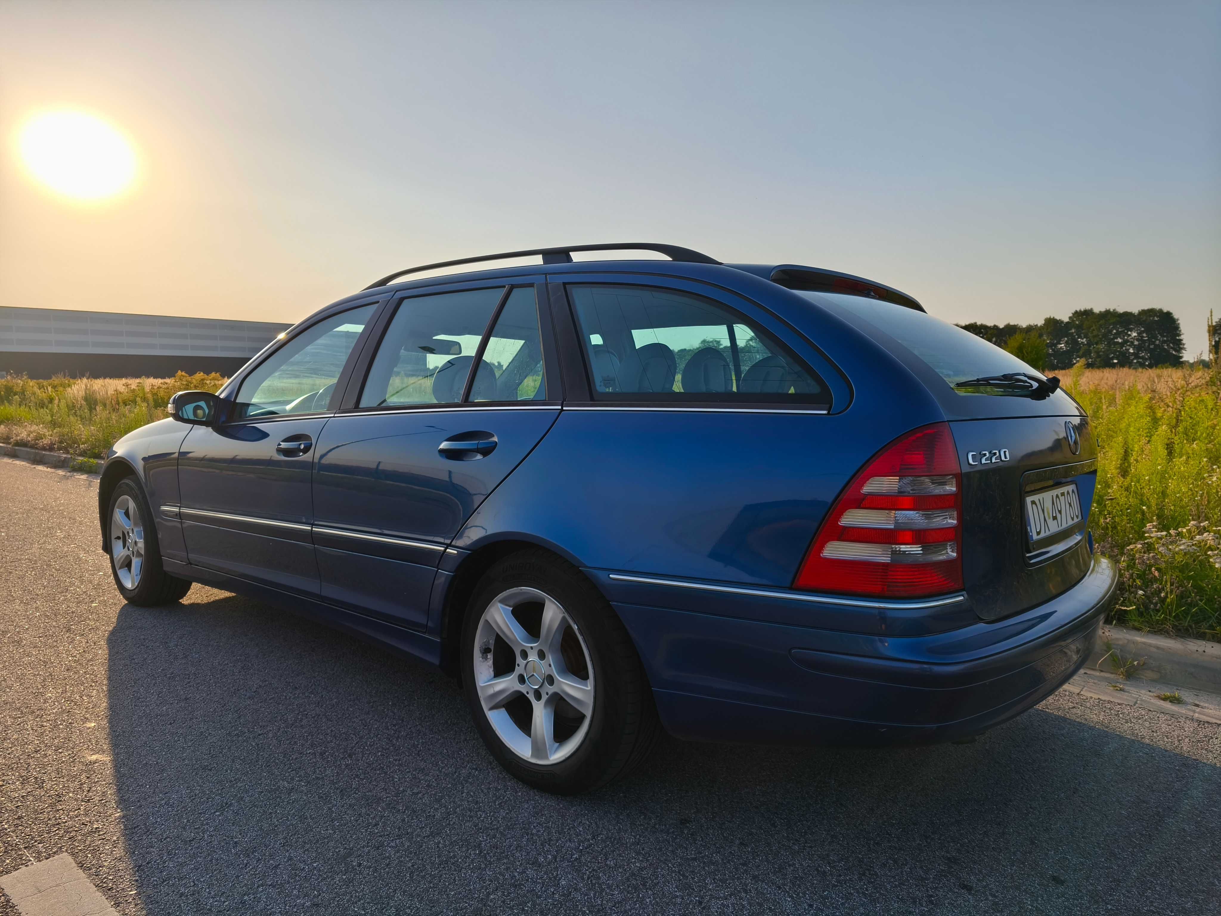 Mercedes Benz w203 C220 cdi Diesel Sprawny Do Jazdy Skóry Jasne Wnetrz